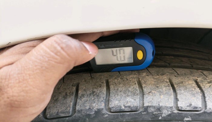 2018 Hyundai Verna 1.6 VTVT SX O, Petrol, Manual, 62,474 km, tyre