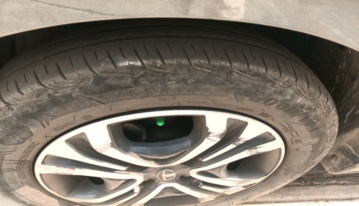 2022 Tata Tiago XT PETROL, Petrol, Manual, 44,223 km, tyre