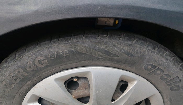 2011 Hyundai i10 MAGNA 1.2, CNG, Manual, 78,235 km, tyre