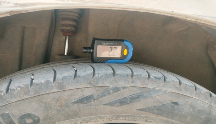 2012 Maruti Swift ZDI, Diesel, Manual, 1,44,533 km, tyre