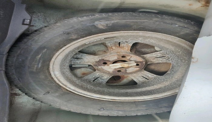 2010 Hyundai i20 ASTA 1.2, Petrol, Manual, 82,851 km, tyre