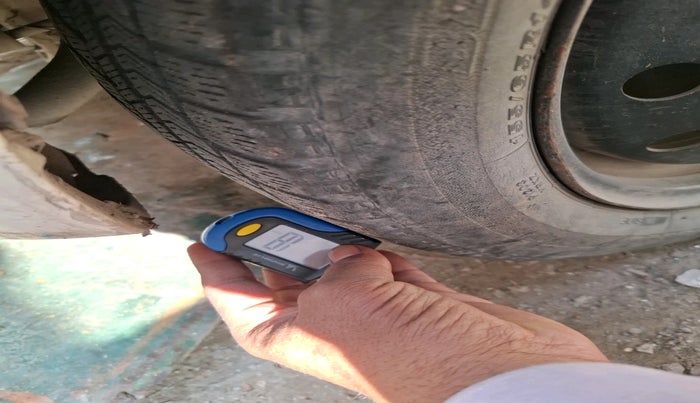 2011 Hyundai Santro Xing GL, CNG, Manual, 85,646 km, tyre