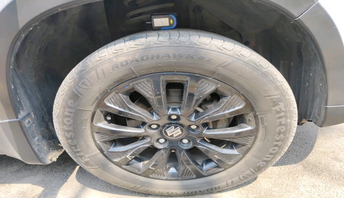 2021 Maruti Vitara Brezza ZXI, Petrol, Manual, 98,944 km, tyre