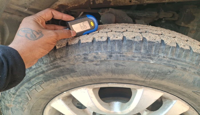 2010 Tata Safari 4X2 LX DICOR 2.2 VTT, Diesel, Manual, 1,26,402 km, tyre