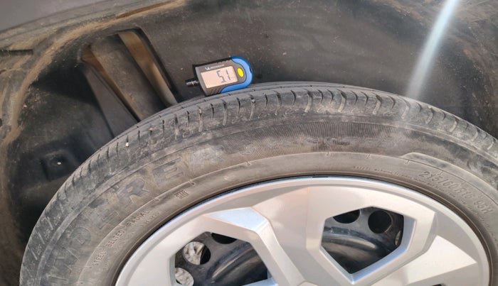 2023 Maruti BREZZA VXI, Petrol, Manual, 44,433 km, tyre