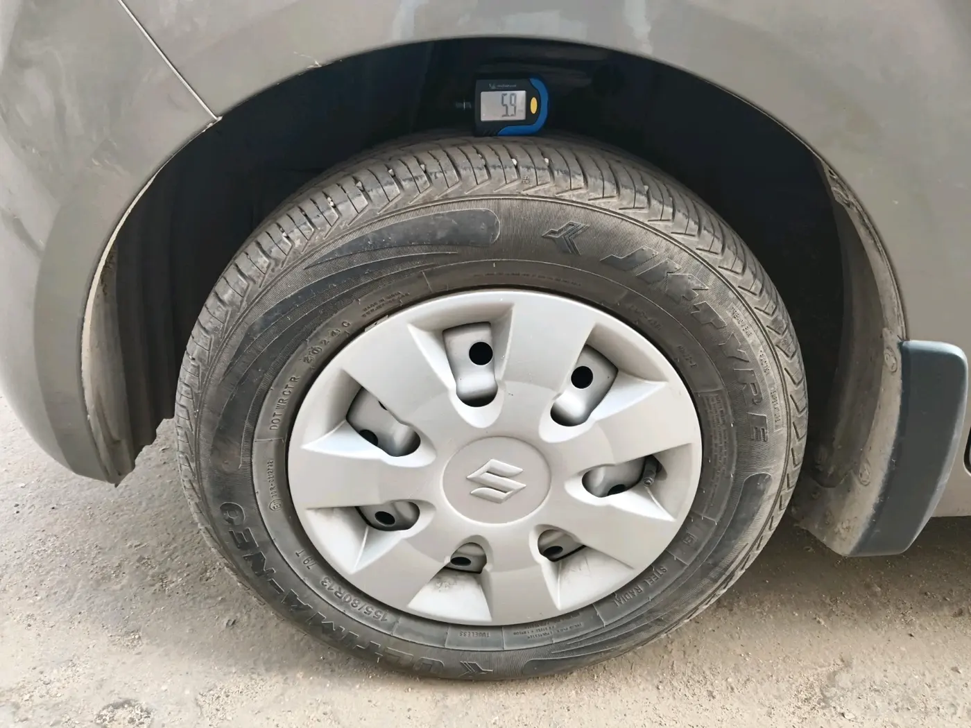 2024 Maruti New Wagon-R LXI 1.0, Petrol, Manual, 6,120 km, tyre