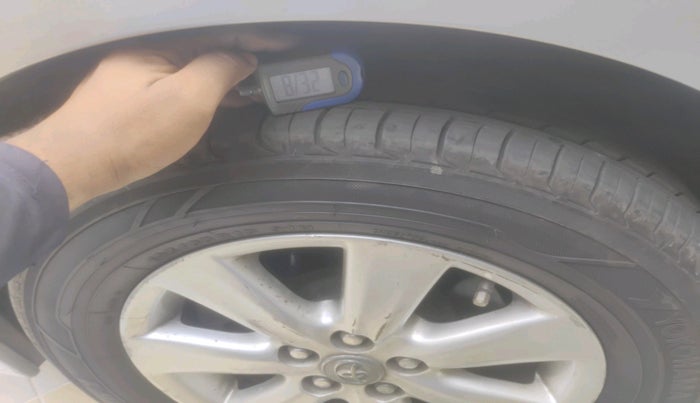 2015 Toyota Corolla Altis G PETROL, Petrol, Manual, 58,306 km, tyre