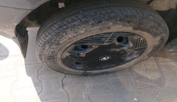 2024 Tata PUNCH EV SMART PLUS 3.3, Electric, Automatic, 33,378 km, tyre