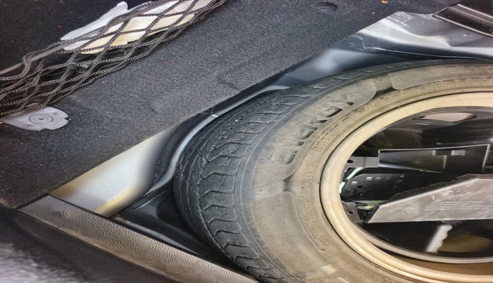 2011 Mercedes Benz C Class C 200 CGI ELEGANCE, Petrol, Automatic, 94,206 km, tyre