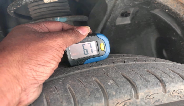 2023 Tata ALTROZ XZ PETROL, Petrol, Manual, 16,946 km, tyre