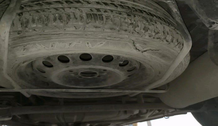 2013 Maruti Ertiga VXI CNG, CNG, Manual, 1,13,901 km, tyre