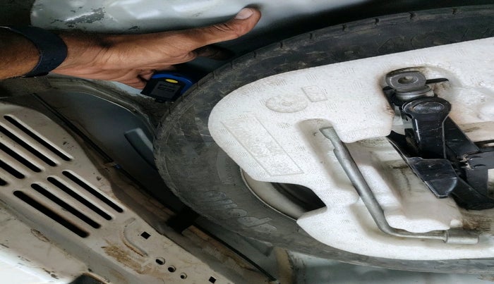 2014 Renault Pulse RXL DIESEL, Diesel, Manual, 1,19,525 km, tyre