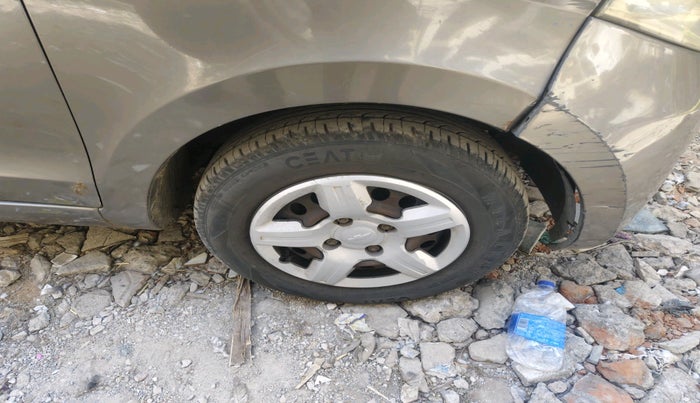 2015 Chevrolet Enjoy 1.3 LS 8 STR, Diesel, Manual, 2,26,330 km, tyre