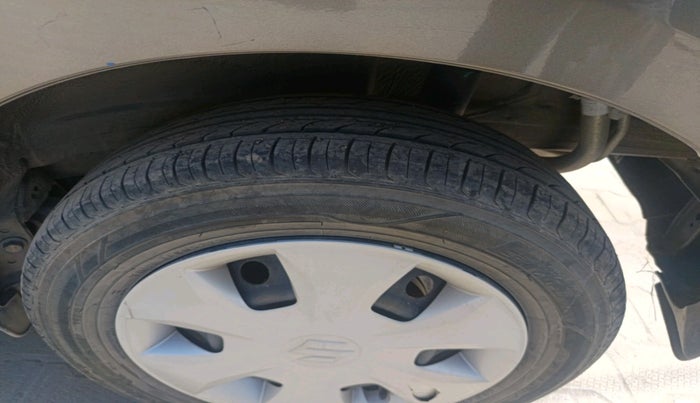 2023 Maruti New Wagon-R VXI 1.0, Petrol, Manual, 23,115 km, tyre