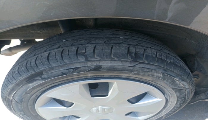 2023 Maruti New Wagon-R VXI 1.0, Petrol, Manual, 23,115 km, tyre