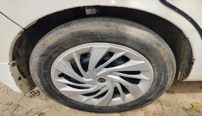 2016 Maruti Ertiga VDI SHVS, Diesel, Manual, 1,15,541 km, tyre