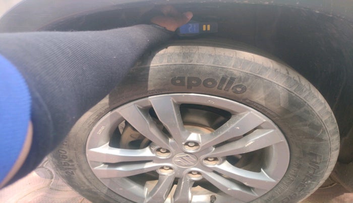 2016 Maruti Vitara Brezza ZDI PLUS, Diesel, Manual, 1,22,440 km, tyre