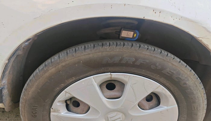 2014 Maruti Ritz VXI, Petrol, Manual, 57,155 km, tyre