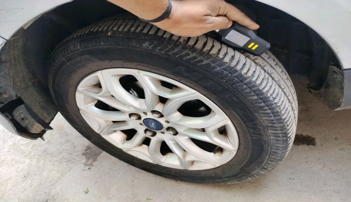 2017 Ford Ecosport TITANIUM 1.5L DIESEL, Diesel, Manual, 70,965 km, tyre