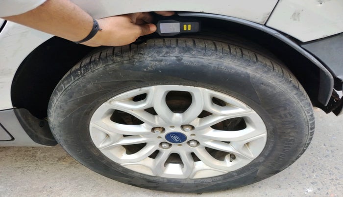 2017 Ford Ecosport TITANIUM 1.5L DIESEL, Diesel, Manual, 70,965 km, tyre