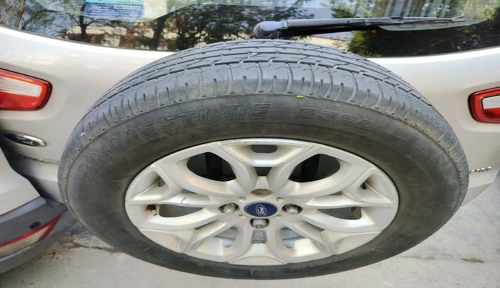 2017 Ford Ecosport TITANIUM 1.5L DIESEL, Diesel, Manual, 70,965 km, tyre