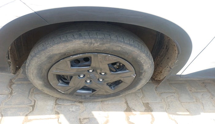 2023 Hyundai VENUE S PLUS 1.5 CRDI, Diesel, Manual, 40,000 km, tyre