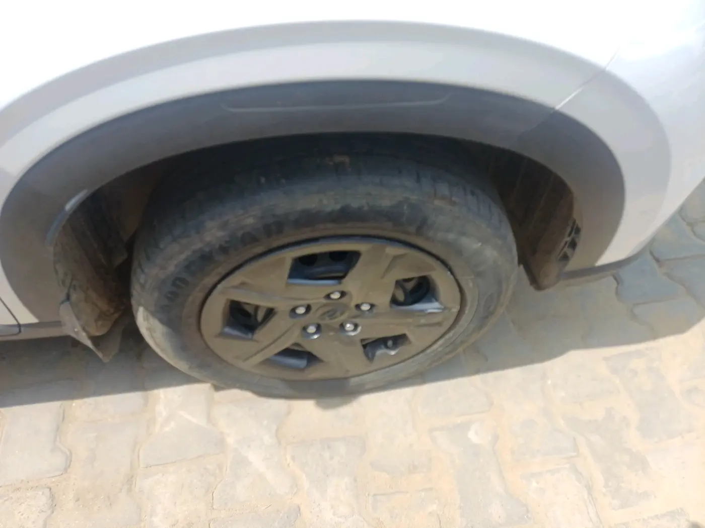 2023 Hyundai VENUE S PLUS 1.5 CRDI, Diesel, Manual, 40,000 km, tyre