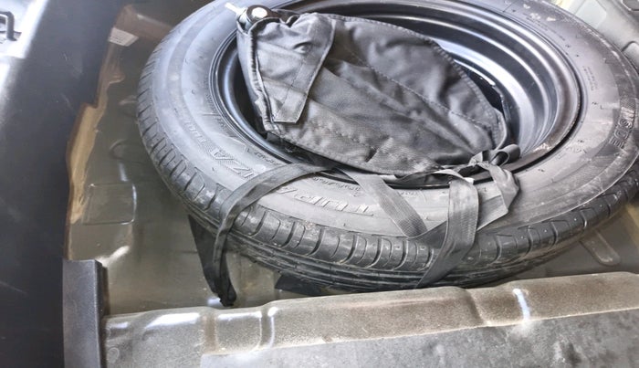 2023 Tata NEXON XZA PLUS LUX SUNROOF DARK PETROL, Petrol, Automatic, 27,190 km, tyre