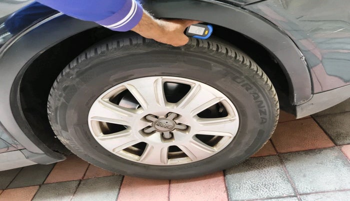 2014 Audi Q3 2.0 TDI QUATTRO, Diesel, Automatic, 83,388 km, tyre