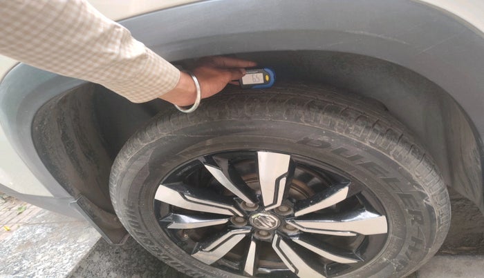 2019 MG HECTOR SHARP 2.0 DIESEL, Diesel, Manual, 77,147 km, tyre