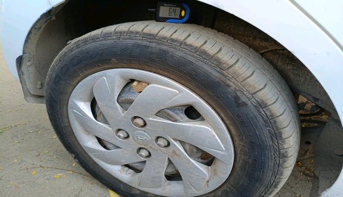 2018 Hyundai NEW SANTRO SPORTZ CNG, CNG, Manual, 78,402 km, tyre