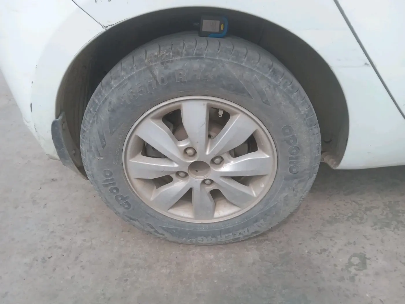 2014 Hyundai i20 SPORTZ 1.4 CRDI, Diesel, Manual, 1,79,000 km, tyre