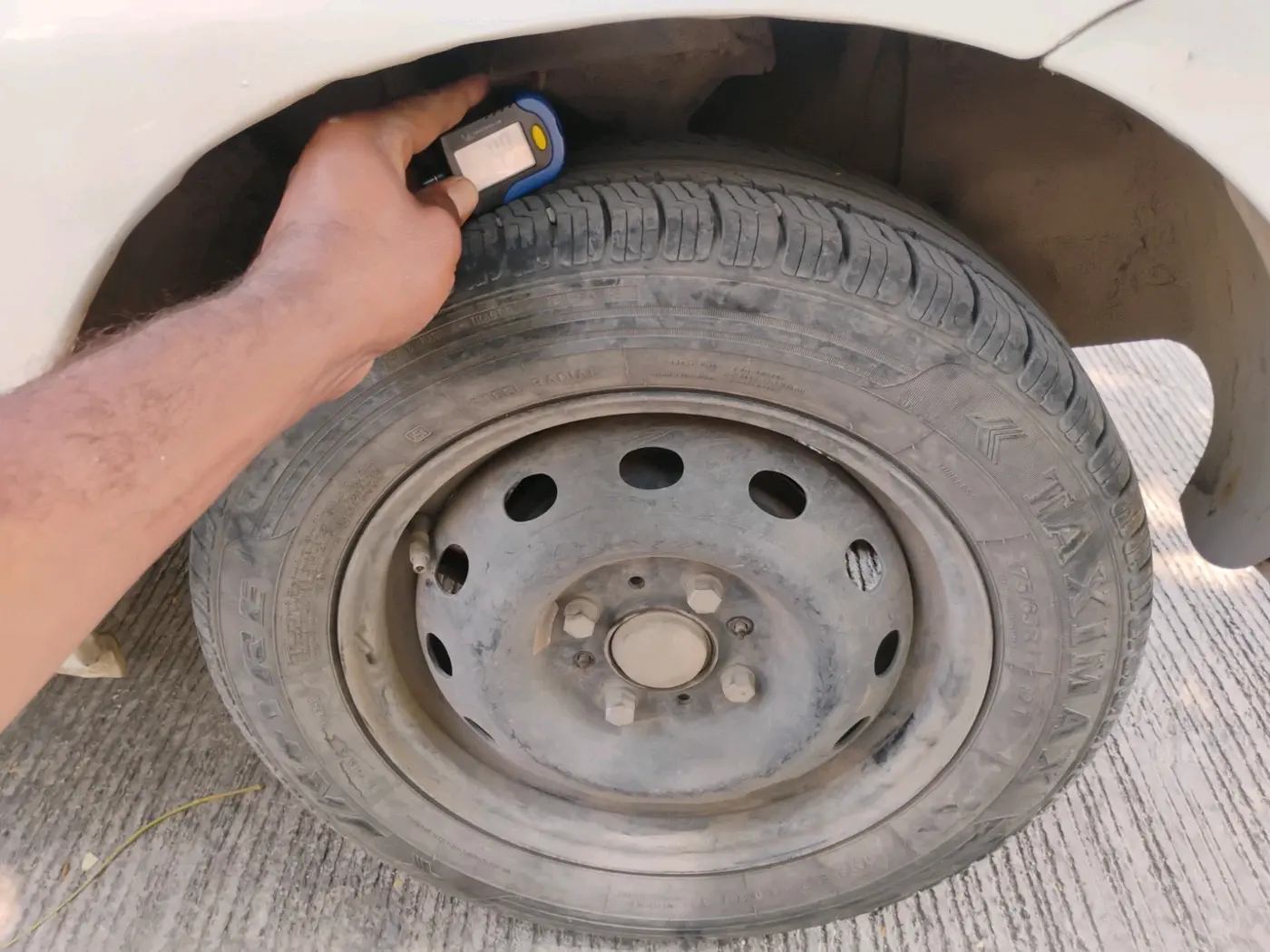 2016 Tata Indigo ECS LX TDI, Diesel, Manual, 84,000 km, tyre