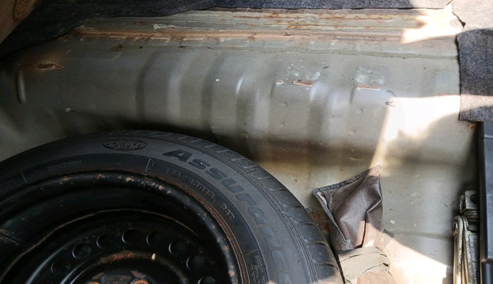 2012 Honda City 1.5L I-VTEC S MT, Petrol, Manual, 96,747 km, tyre