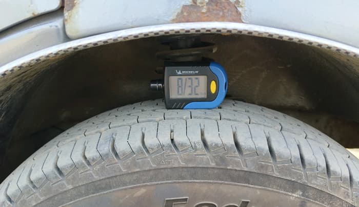2019 Maruti Eeco 5 STR WITH A/C+HTR, CNG, Manual, 91,119 km, tyre