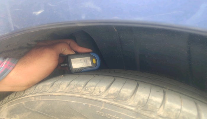 2019 Maruti Ertiga ZXI+ SHVS, Petrol, Manual, 24,649 km, tyre