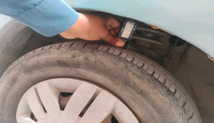 2012 Maruti Alto LXI, Petrol, Manual, 39,355 km, tyre