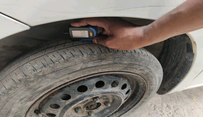 2012 Maruti Wagon R 1.0 LXI, Petrol, Manual, 28,690 km, tyre