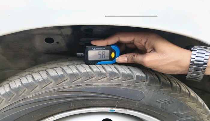 2015 Maruti Wagon R 1.0 LXI CNG, CNG, Manual, 1,10,602 km, tyre