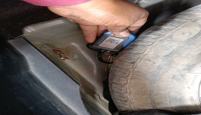 2023 Tata ALTROZ XE PETROL, Petrol, Manual, 33,147 km, tyre