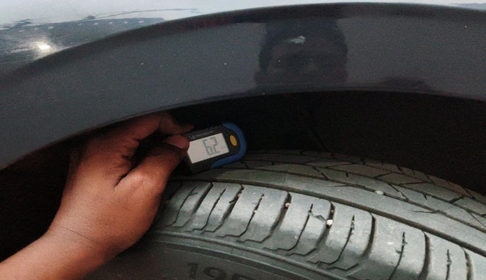 2022 Hyundai NEW I20 ASTA 1.2 MT, Petrol, Manual, 17,809 km, tyre