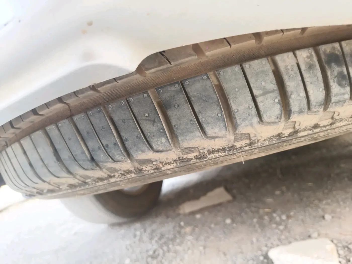 2022 Mahindra SCORPIO-N Z8 L PETROL AT 6 STR, Petrol, Automatic, 46,123 km, tyre