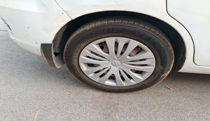 2014 Maruti Ertiga VDI, Diesel, Manual, 1,26,241 km, tyre