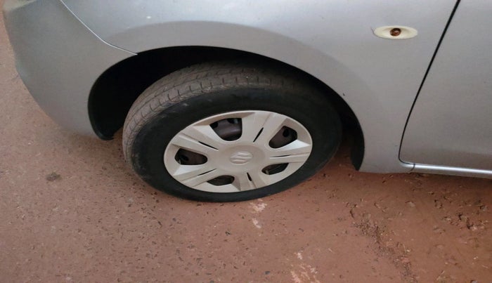 2013 Renault Pulse RXL PETROL, Petrol, Manual, 1,45,868 km, tyre