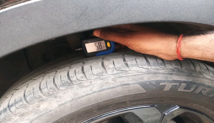 2023 Tata NEXON XZA PLUS LUX SUNROOF RED DARK PETROL, Petrol, Automatic, 33,365 km, tyre