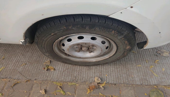 2016 Tata Bolt XE QUADRAJET, Diesel, Manual, 2,33,372 km, tyre