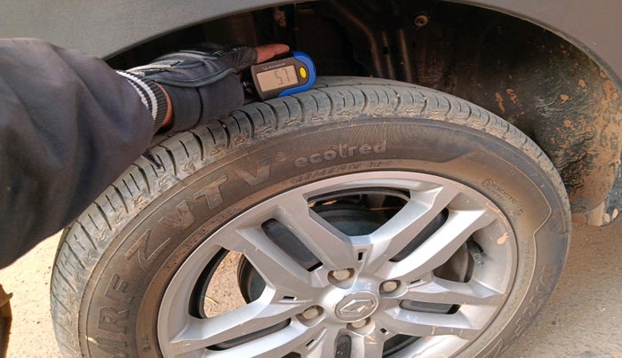 2020 Renault TRIBER RXZ AMT, Petrol, Automatic, 12,169 km, tyre