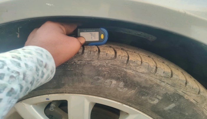 2012 Maruti SX4 ZXI, Petrol, Manual, 54,089 km, tyre