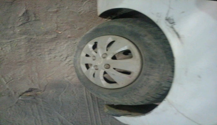 2012 Hyundai i10 MAGNA 1.1, CNG, Manual, 87,938 km, tyre