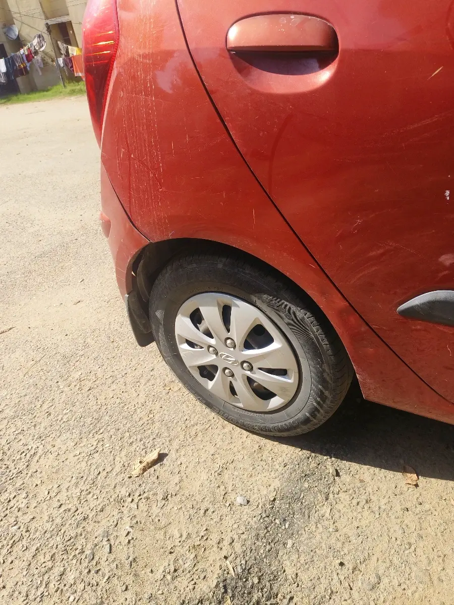 2013 Hyundai Grand i10 MAGNA 1.2 KAPPA VTVT, Petrol, Manual, 69,000 km, tyre